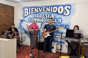 Iglesia Camino al cielo Barrio Villa Hudson