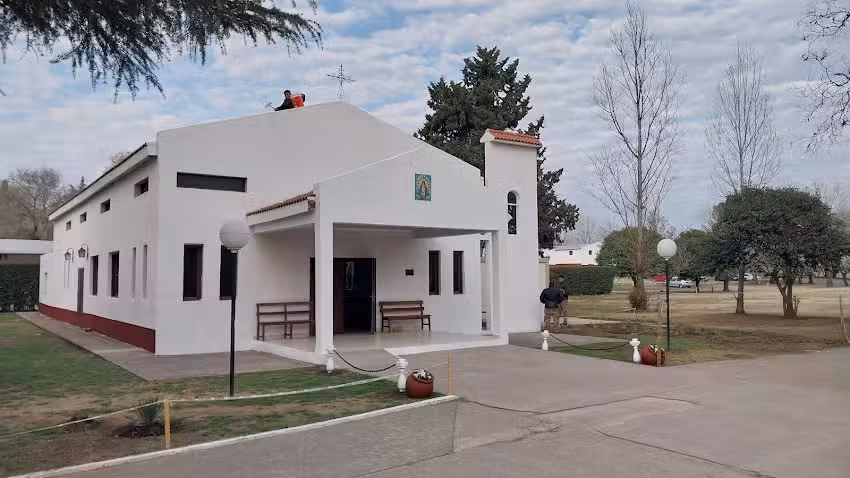 IGLESIA CASTRENSE NUESTRA SEÑORA DE LUJAN