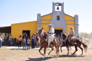 Iglesia Chañar Laguna