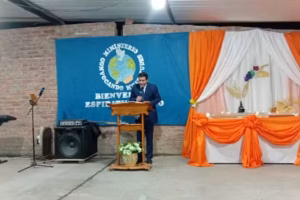 Iglesia Convocando Multitudes