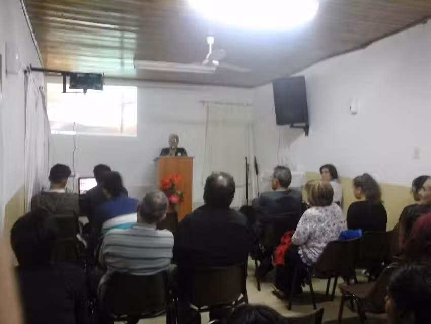 Iglesia Cristiana Bautista Troncos del Talar