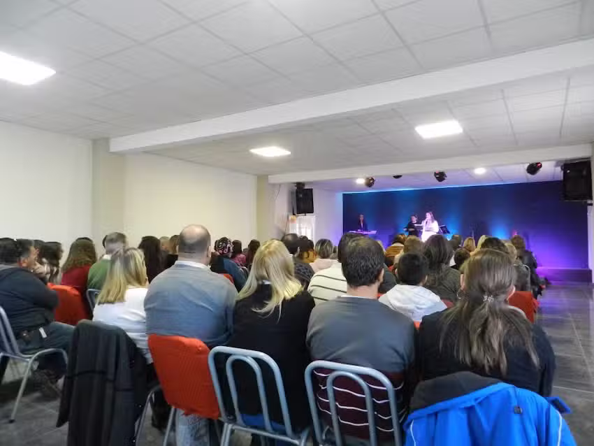 Iglesia Cristiana Emanuel