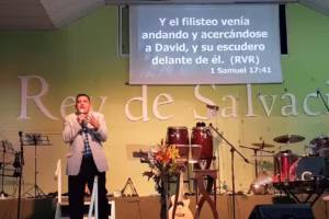 Iglesia Cristiana Rey De Salvación