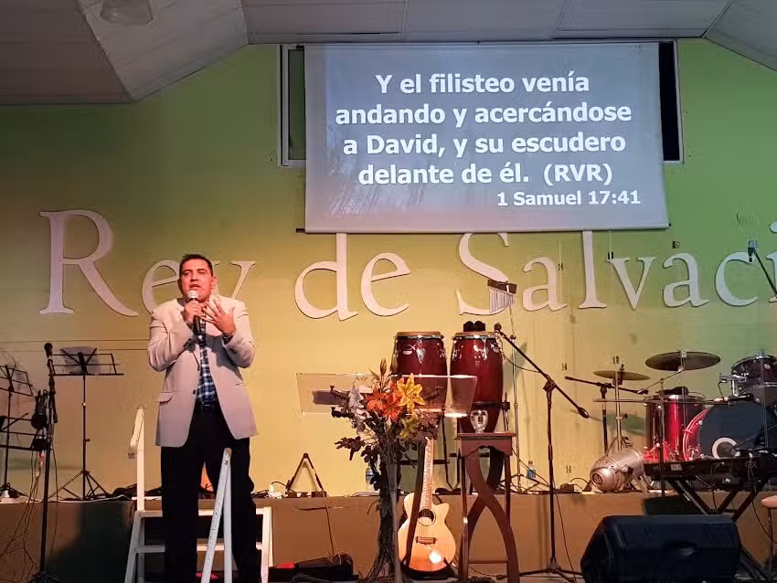 Iglesia Cristiana Rey De Salvación