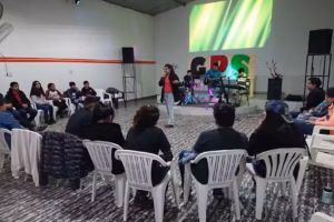 Iglesia”Cristo es la respuesta” Movimiento Cristiano Y Misionero