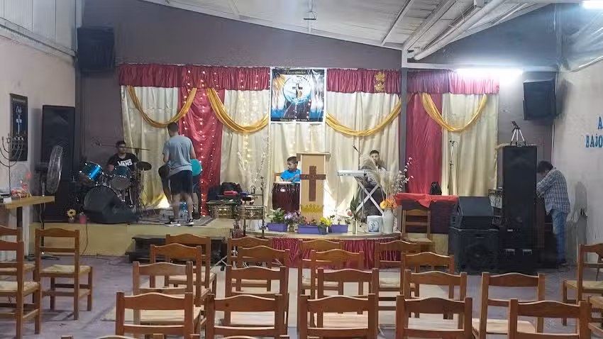 IGLESIA CRISTO FUENTE DE AGUA VIVA