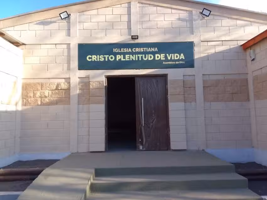 Iglesia Cristo plenitud de vida Cosquín