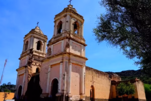 Iglesia de Ambil