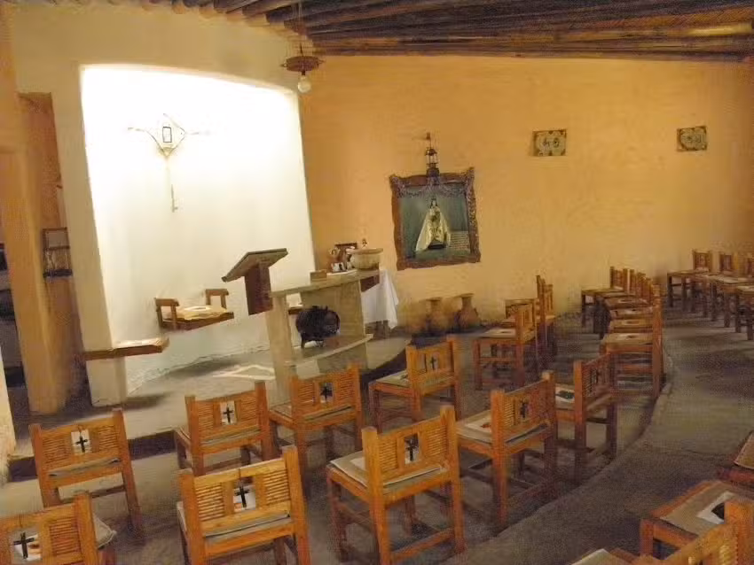 Iglesia De La Virgen De La Carrodilla.