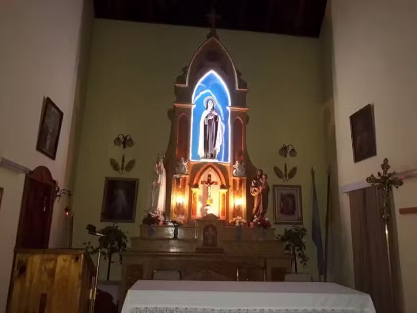 Iglesia de Los Hornillos
