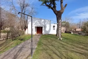 Iglesia De Naon