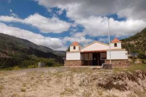 Iglesia de San Fernando de Escoipe