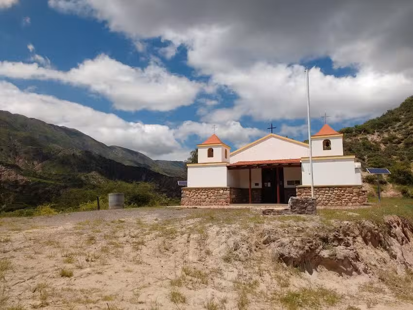 Iglesia de San Fernando de Escoipe