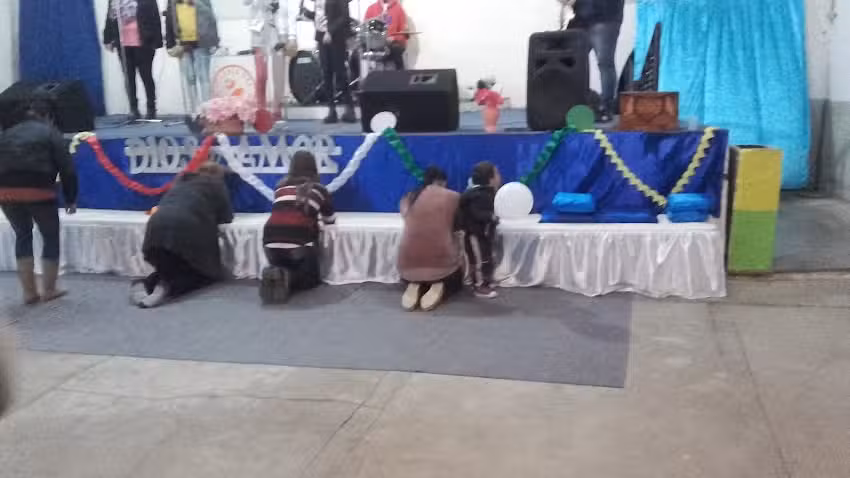 Iglesia Del Nazareno “Redimidos” Ministerio Restaurando Vidas