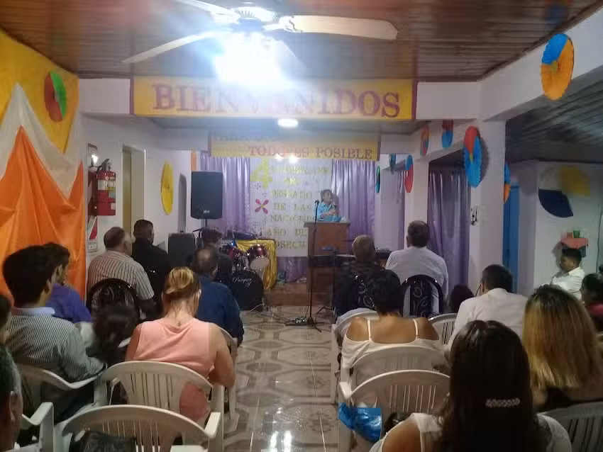 Iglesia El Deseado De Las Naciones