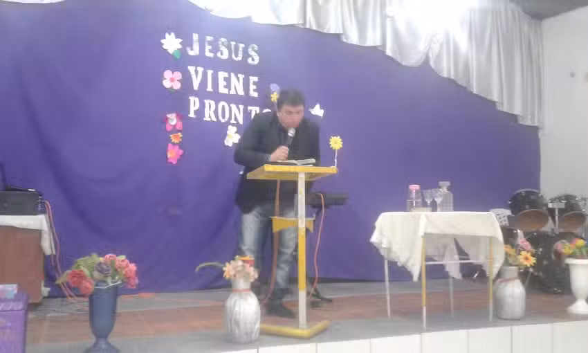 IGLESIA ESPERANZA VIVA