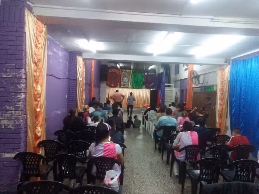 Iglesia Espiritu Santo Y Fuego.