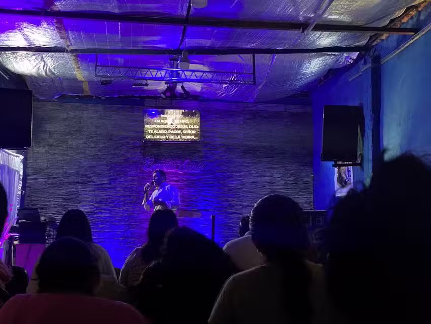 iglesia ESTABLECIENDO EL REINO DE DIOS