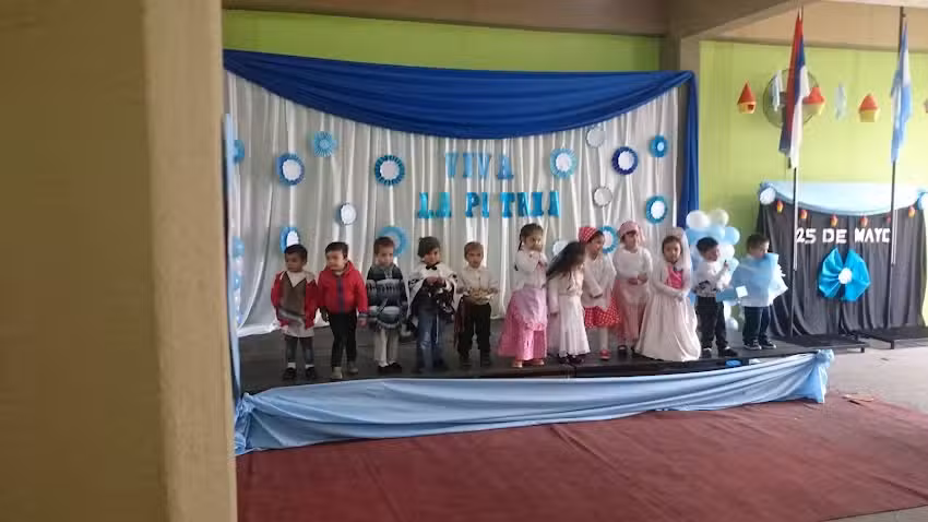 Iglesia Evangélica Asamblea de Dios 248 Central 32-33
