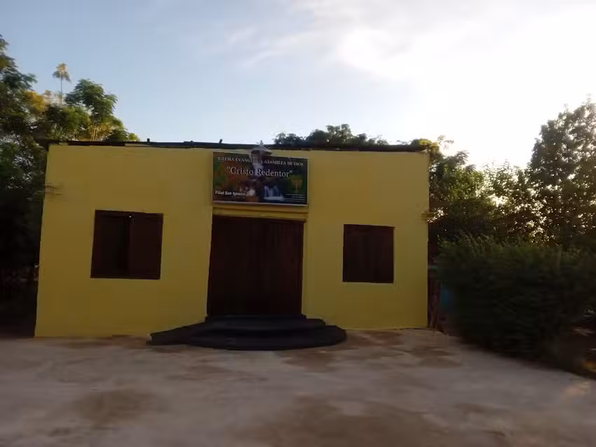 Iglesia Evangélica Asamblea de Dios Cristo Redentor