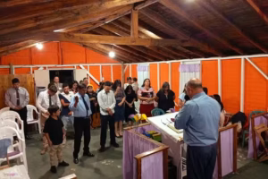 Iglesia evangélica asamblea de Dios F248