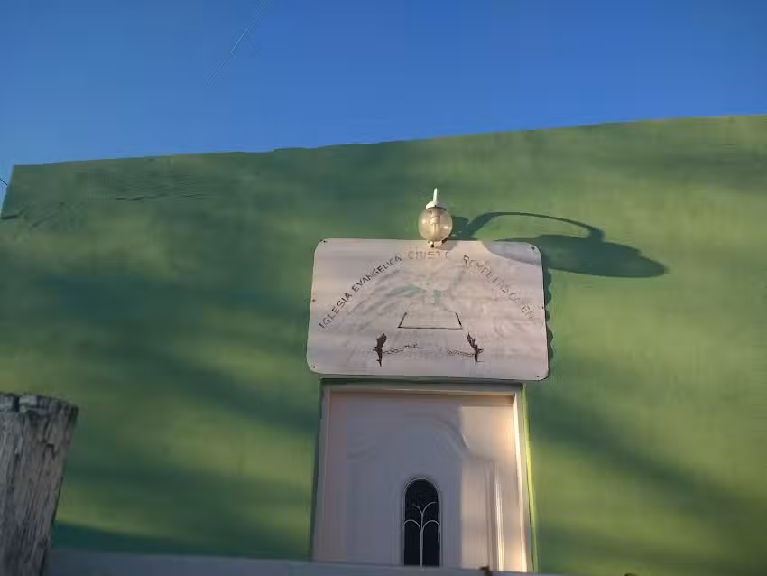 Iglesia Evangélica Cristo Rompe Las Cadenas