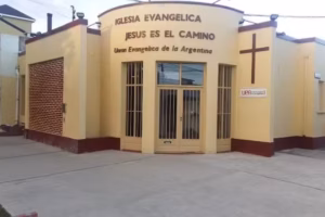 Iglesia Evangelica, “Jesus es el Camino”. De La UEA.