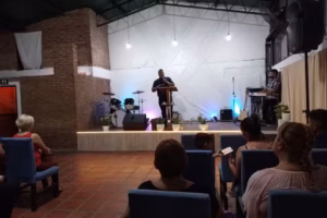 Iglesia Evangélica “Más que Vencedores en Cristo”
