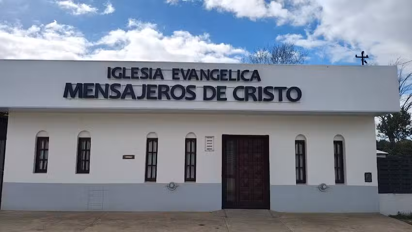 Iglesia evangélica mensajeros de cristo filial 180