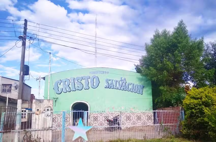 Iglesia Evangélica (Ministerio Cristo La Salvación) Del Pastor Julio Cesar Cuenca