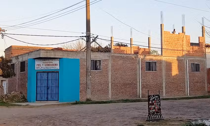 iglesia evangelica pentecostal “FIEL Y VERDADERO”