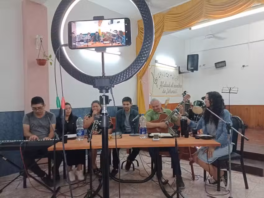 Iglesia Evangélica Pentecostal ” Los Soldados de Jesús”