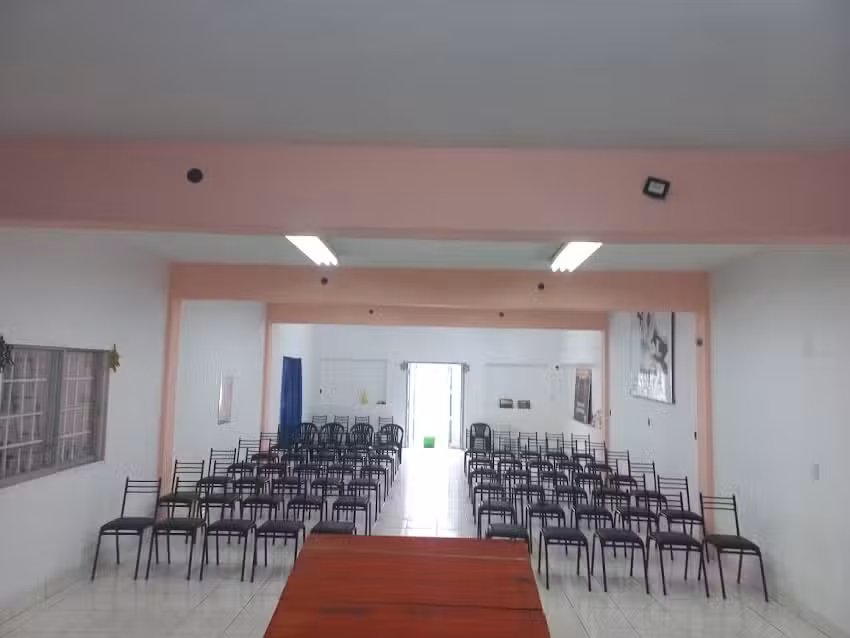 IGLESIA EVANGÉLICA PENTECOSTAL ROMPIENDO CADENAS A LAS NACIONES