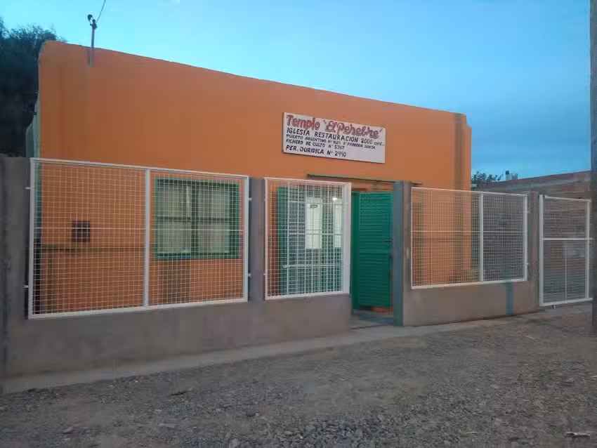 Iglesia Evangelica Restauracion 2000