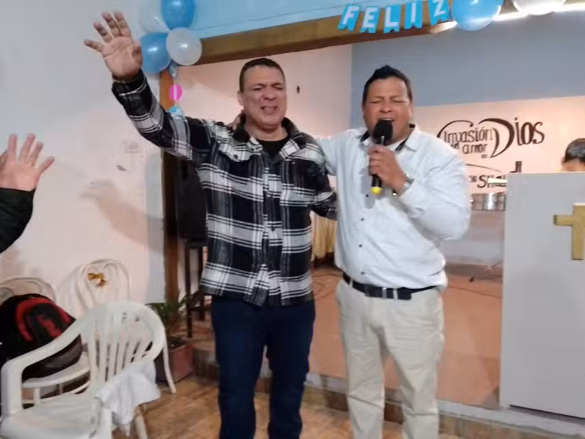 Iglesia evangélica : SHALOM SUIPACHA