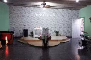 Iglesia Evangelica Trino Dios – Anexo Alto de Pontevedra