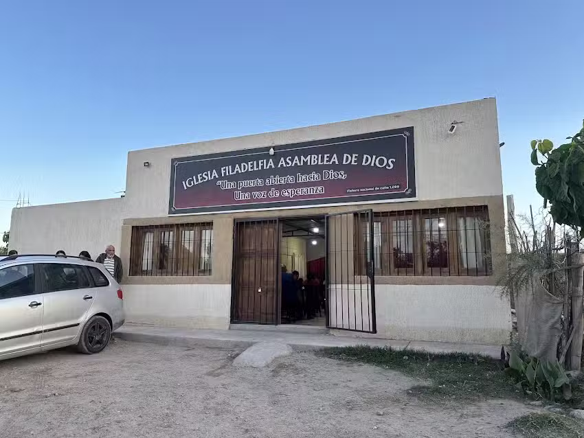 Iglesia Filadelfia Una Puerta Abierta Hacia Dios