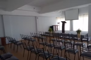 Iglesia FUEGO EN EL ALTAR – Ministerio de Restauración