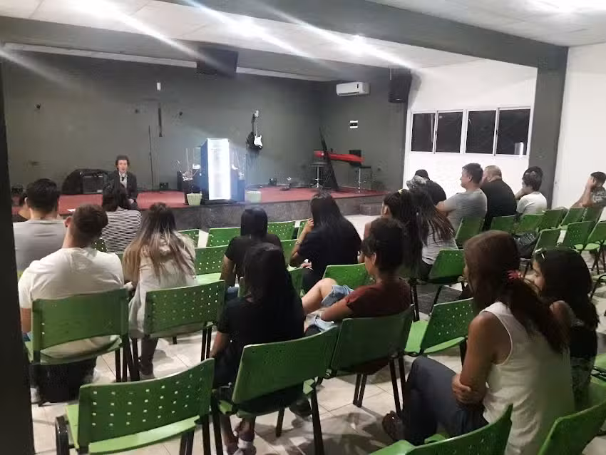 Iglesia Hay Vida En Jesus