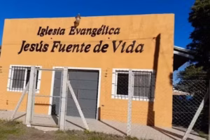 Iglesia Jesús Fuente de Vida
