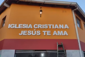 “Iglesia Jesús te ama” centro de adoración