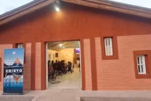 Iglesia La Roca