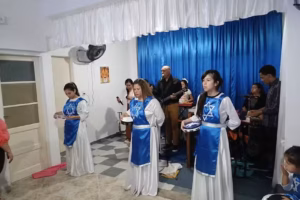 Iglesia manantial de alabanza