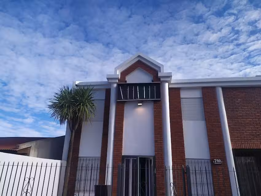 IGLESIA MANANTIAL DE VIDA LLAVALLOL