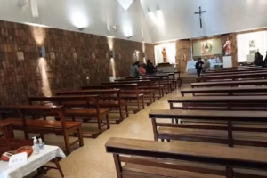 Iglesia María Madre de la Iglesia – Pedro Goyena 1600 Caballito – CABA