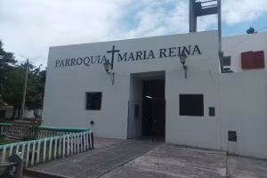 Iglesia Maria Reina
