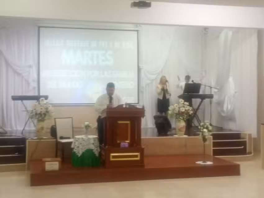 Iglesia Mensaje De Paz Y De Vida