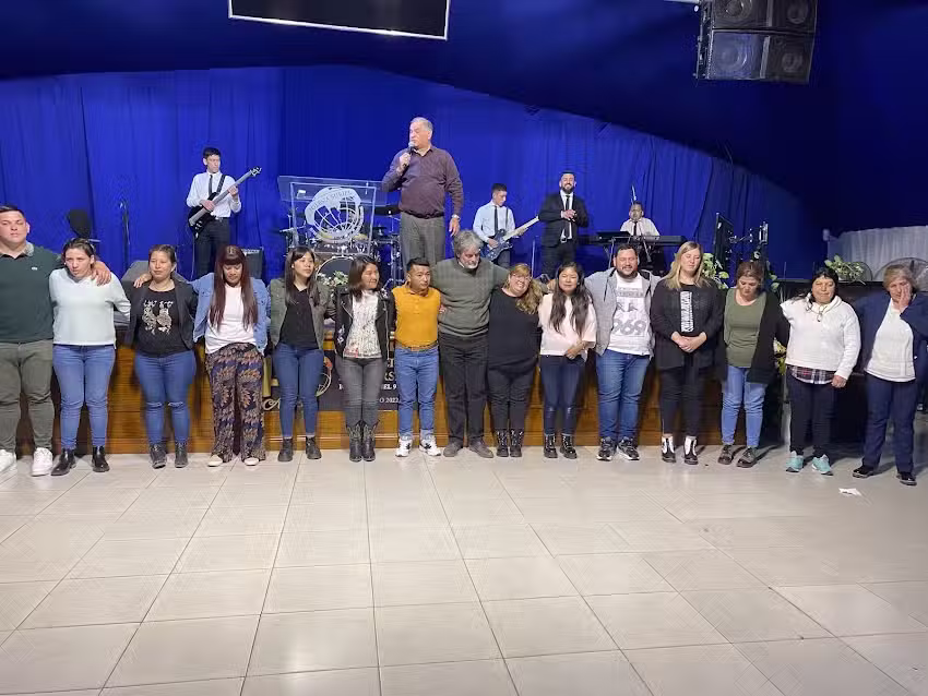 Iglesia Mi Roca Suriel