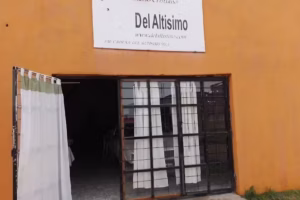 Iglesia Ministerio Intl. Hijos del Altísimo, Tres Arroyos. FM 90.1