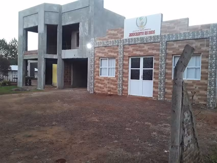 Iglesia Misionera Jesucristo es Dios pastor Pedro Alvez